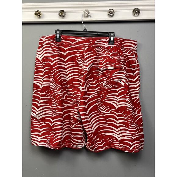 Vineyard Vines Board Shorts Mens 40 Red White Swim Trunks Performance Pockets - Picture 2 of 7